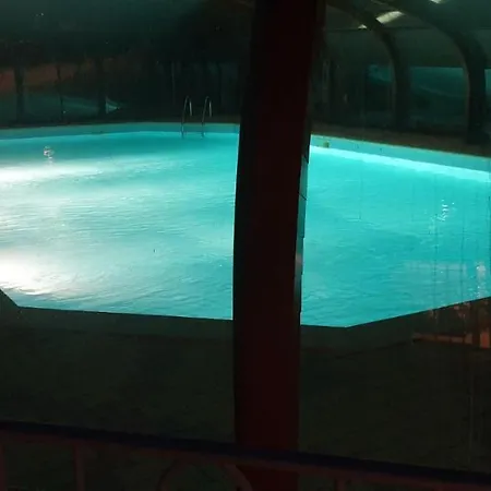 Chalet Lilas Pour 12 Prix Weekend شاليه *