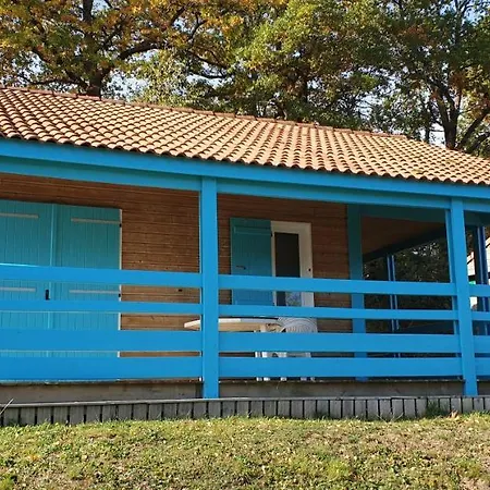 Chalet Lilas Pour 12 Prix Weekend شاليه Blavignac